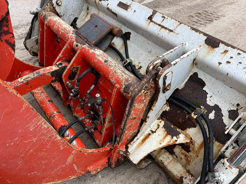 O & K L6 - Încărcător frontal pe pneuri: Foto 5 O & K L6 - Încărcător frontal pe pneuri: Foto 5