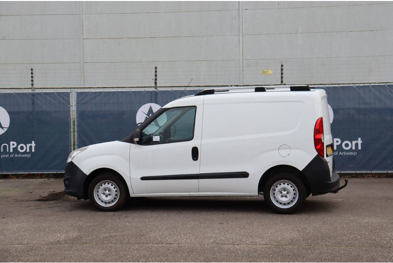 Opel Combo van - Dubă: Foto 3 Opel Combo van - Dubă: Foto 3