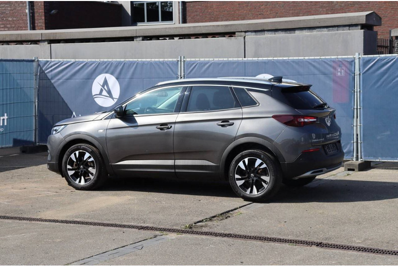 Opel Grandland Ultimate - SUV: Foto 3 Opel Grandland Ultimate - SUV: Foto 3