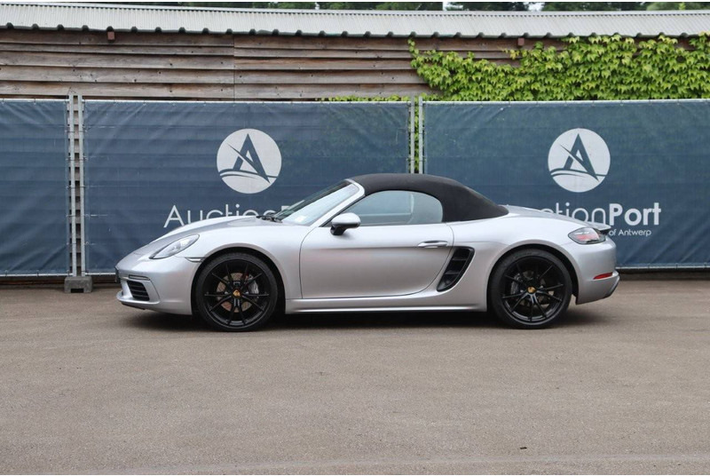 Porsche 718 Boxster - Automobil: Foto 1 Porsche 718 Boxster - Automobil: Foto 1