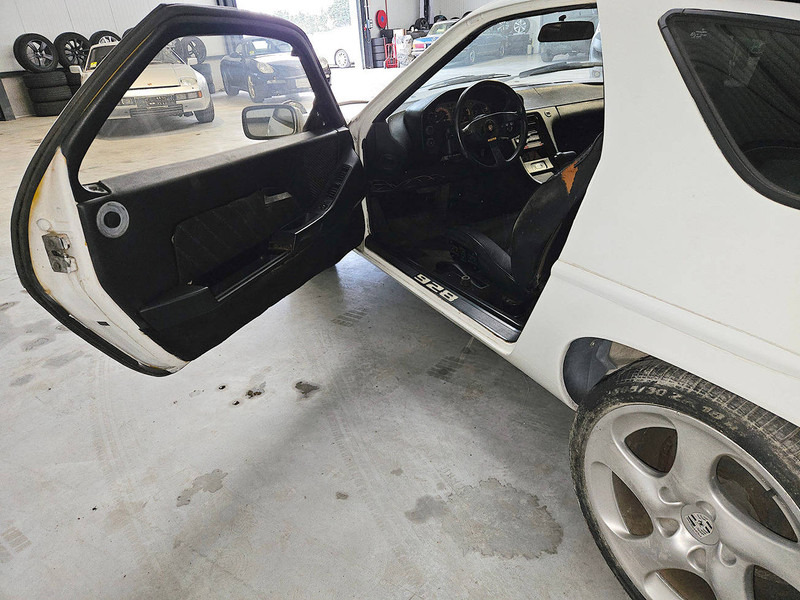 Berlină/ Sedan Porsche 928 S Automatic: Foto 18