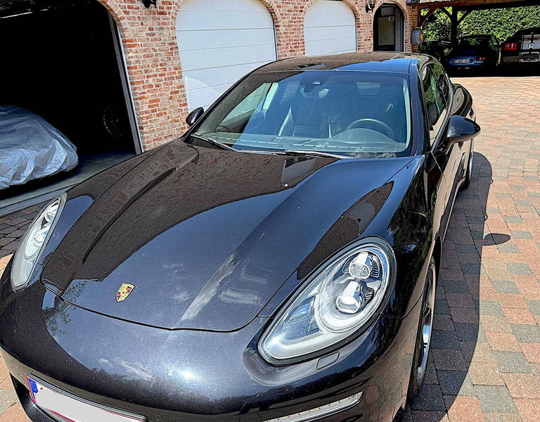 Porsche Panamera 3.0 V6 Diesel - Berlină/ Sedan: Foto 1 Porsche Panamera 3.0 V6 Diesel - Berlină/ Sedan: Foto 1