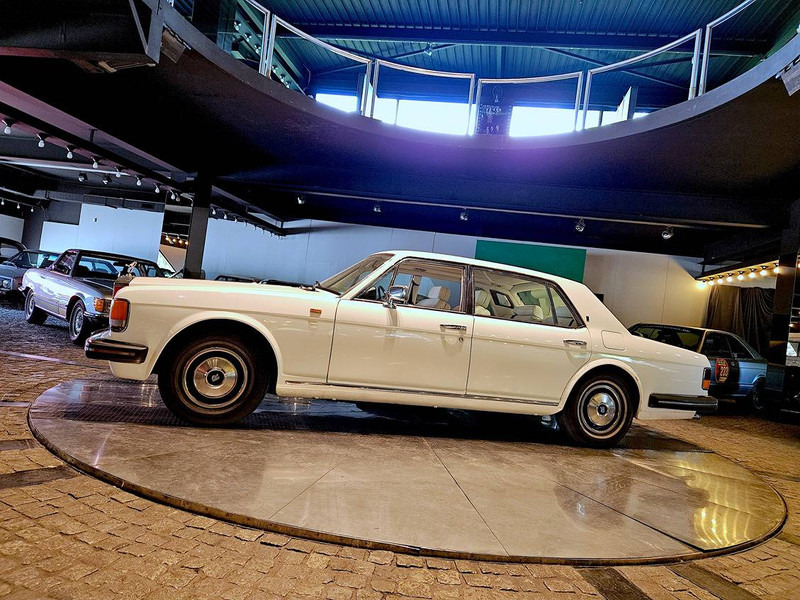 Rolls-Royce SILVER - Berlină/ Sedan: Foto 2 Rolls-Royce SILVER - Berlină/ Sedan: Foto 2