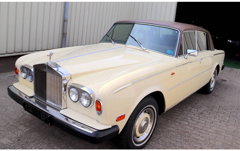 Rolls-Royce Silver Shadow II EverFlex - Berlină/ Sedan: Foto 3 Rolls-Royce Silver Shadow II EverFlex - Berlină/ Sedan: Foto 3