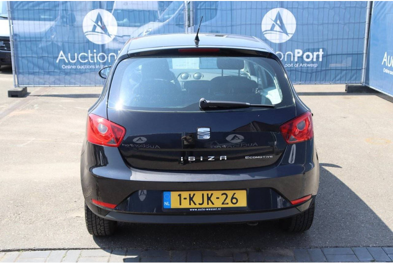 SEAT Ibiza - Berlină/ Sedan: Foto 5 SEAT Ibiza - Berlină/ Sedan: Foto 5