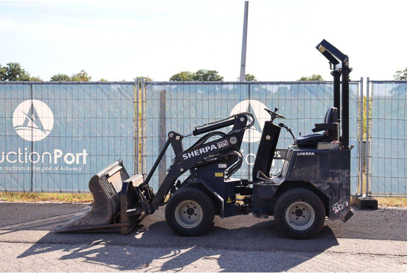 SHERPA SHERPA 200 - Încărcător frontal pe pneuri: Foto 2 SHERPA SHERPA 200 - Încărcător frontal pe pneuri: Foto 2