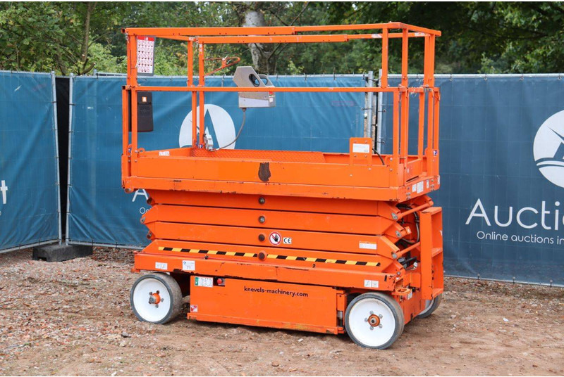 Skyjack SJ4626 - Platforma foarfeca: Foto 3 Skyjack SJ4626 - Platforma foarfeca: Foto 3