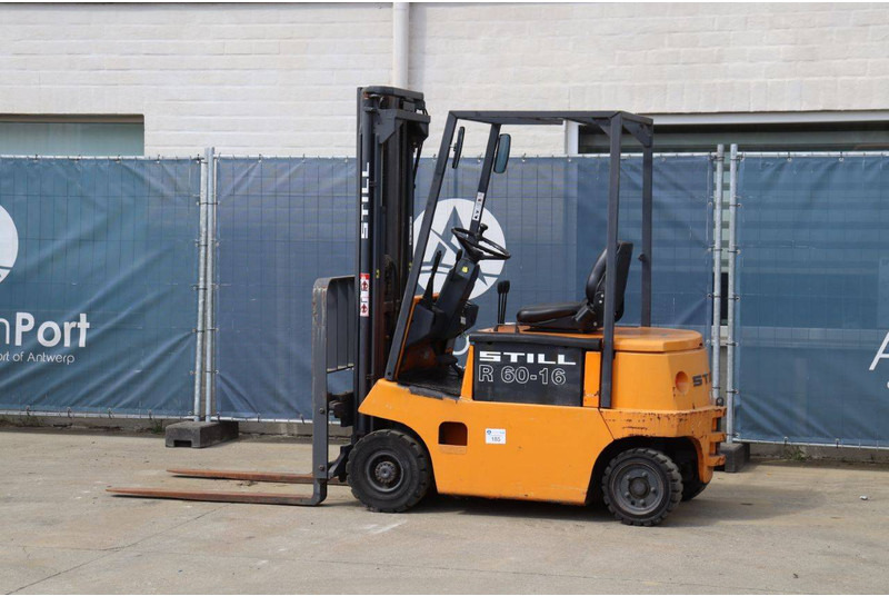 Still R 60-16 - Electrostivuitor: Foto 3 Still R 60-16 - Electrostivuitor: Foto 3