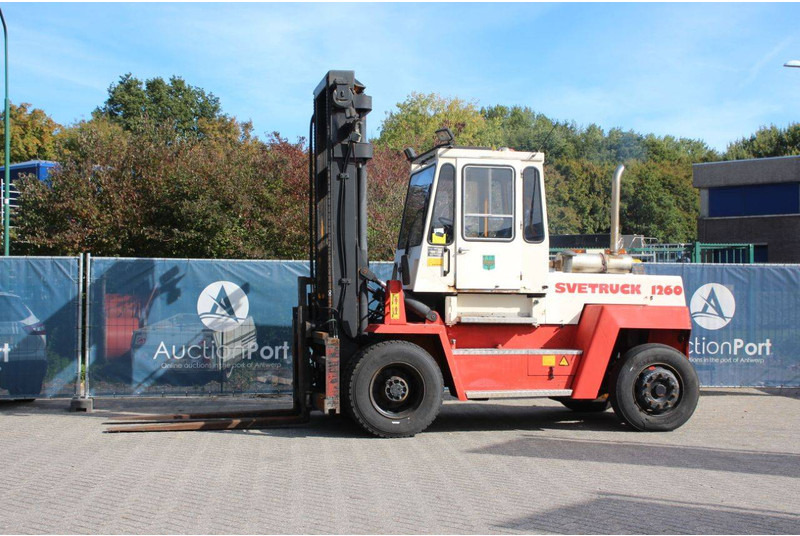 Svetruck 1260-30 - Stivuitor diesel: Foto 1 Svetruck 1260-30 - Stivuitor diesel: Foto 1