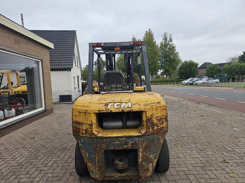 TCM FD50T2 - Stivuitor diesel: Foto 3 TCM FD50T2 - Stivuitor diesel: Foto 3