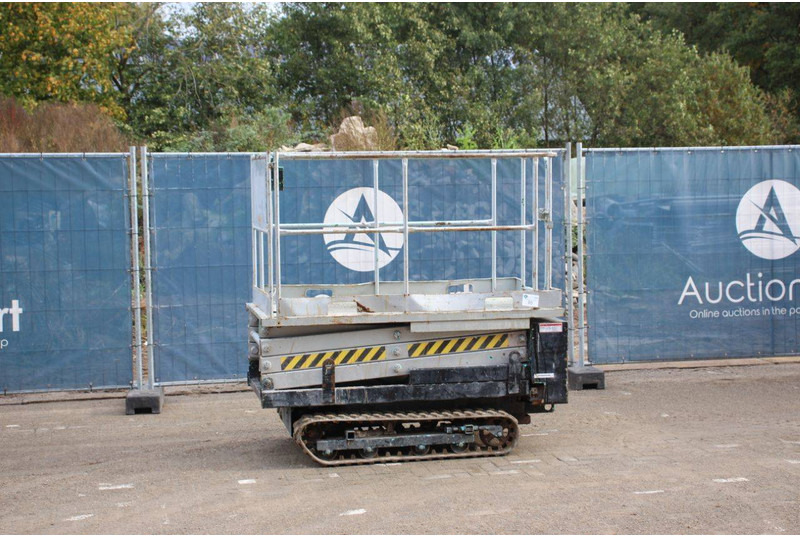 Tadano - Platforma foarfeca: Foto 1 Tadano - Platforma foarfeca: Foto 1