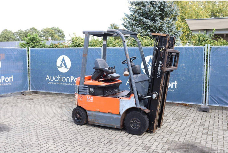 Toyota 7FBMF16 - Stivuitor diesel: Foto 3 Toyota 7FBMF16 - Stivuitor diesel: Foto 3