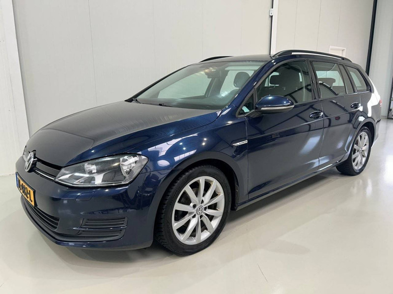 Volkswagen Golf - Automobil: Foto 1 Volkswagen Golf - Automobil: Foto 1