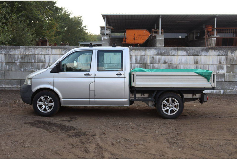 Volkswagen Transporter 7JD-AXA2D - Dubă: Foto 2 Volkswagen Transporter 7JD-AXA2D - Dubă: Foto 2
