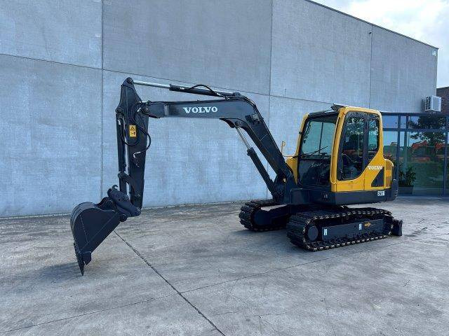 Volvo EC55B - Excavator pe şenile: Foto 1 Volvo EC55B - Excavator pe şenile: Foto 1