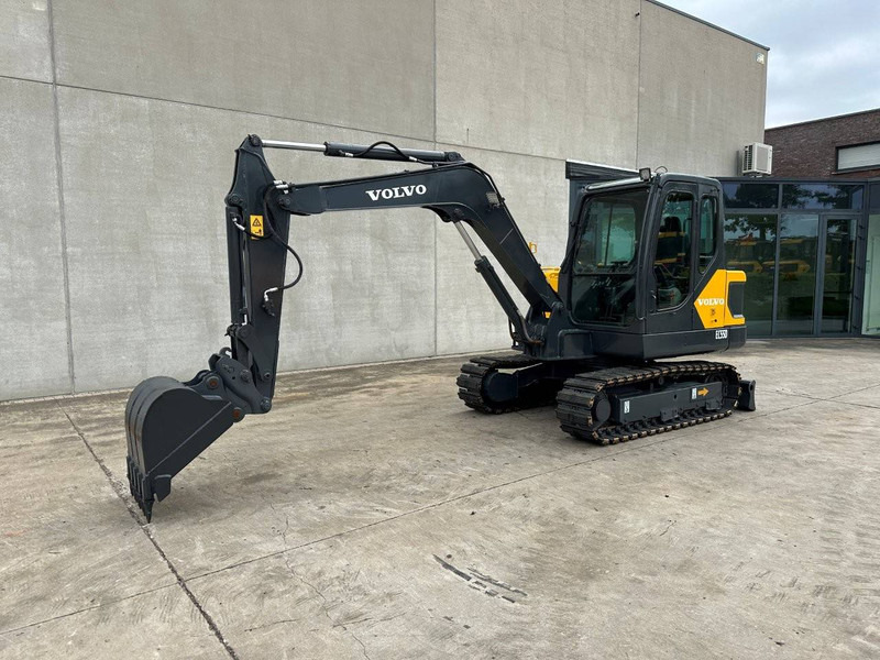 Volvo EC55D - Excavator pe şenile: Foto 1 Volvo EC55D - Excavator pe şenile: Foto 1