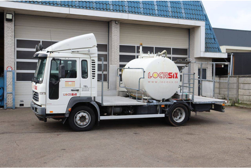 Volvo FL6 FL6 L428 - Camion furgon: Foto 1 Volvo FL6 FL6 L428 - Camion furgon: Foto 1