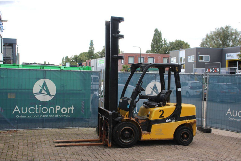 Yale GDP30VX E2345 - Stivuitor diesel: Foto 1 Yale GDP30VX E2345 - Stivuitor diesel: Foto 1