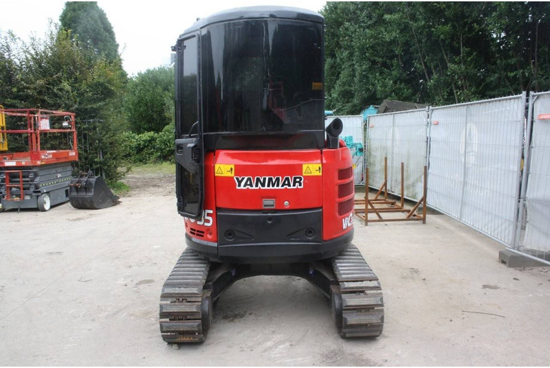 Yanmar VIO35 - Excavator pe şenile: Foto 5 Yanmar VIO35 - Excavator pe şenile: Foto 5