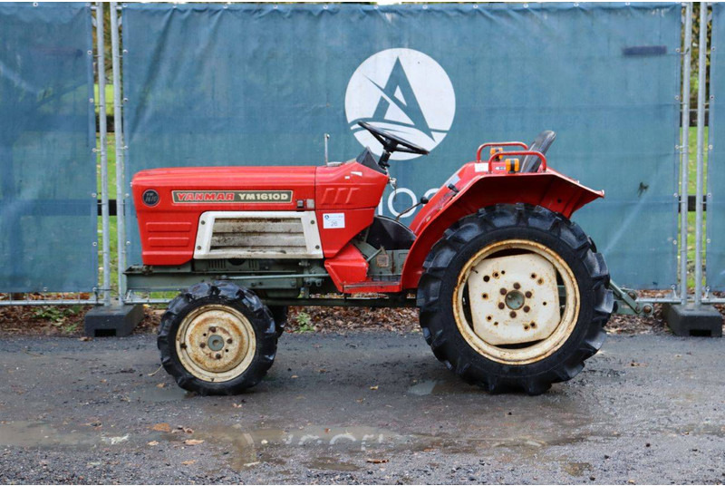 Yanmar YM1610D - Tractor agricol: Foto 2 Yanmar YM1610D - Tractor agricol: Foto 2