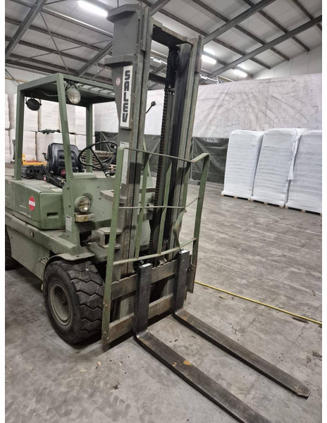 Salev LOG 1302PDS - Stivuitor diesel: Foto 1 Salev LOG 1302PDS - Stivuitor diesel: Foto 1