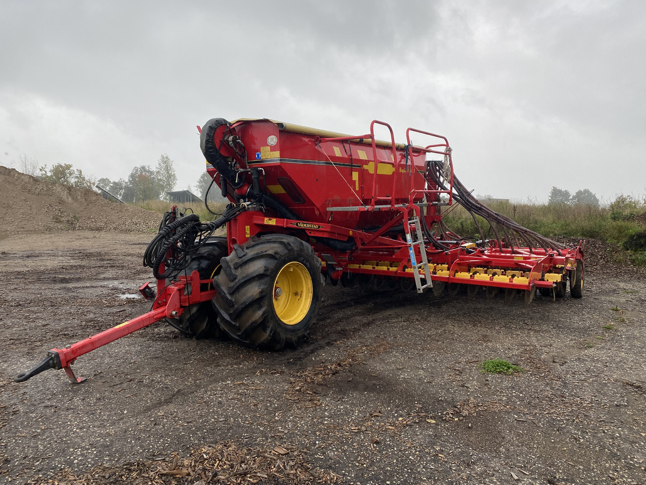 Vaderstad Rapid A600J - Semănătoare: Foto 1 Vaderstad Rapid A600J - Semănătoare: Foto 1