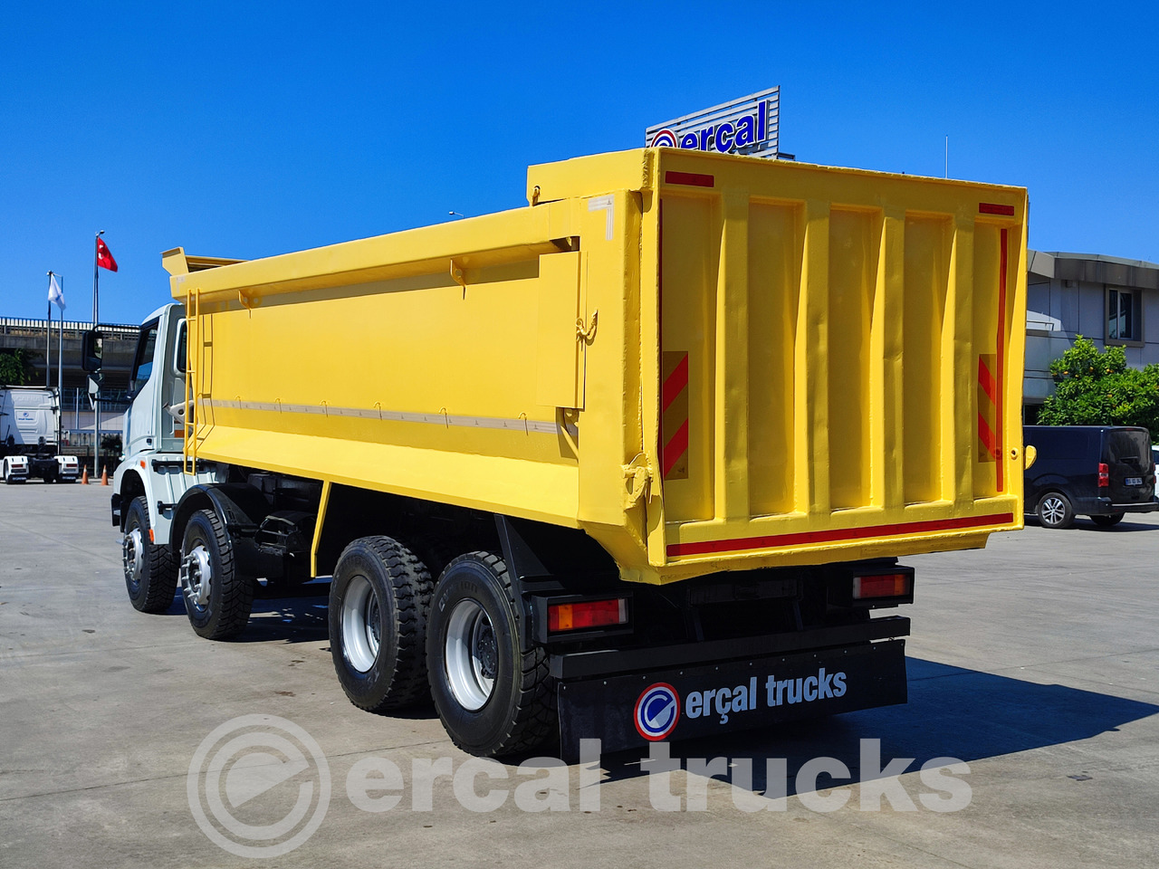 BMC 2009 PRO 935 8X4 - HARDOX TİPPER - Camion basculantă: Foto 4 BMC 2009 PRO 935 8X4 - HARDOX TİPPER - Camion basculantă: Foto 4