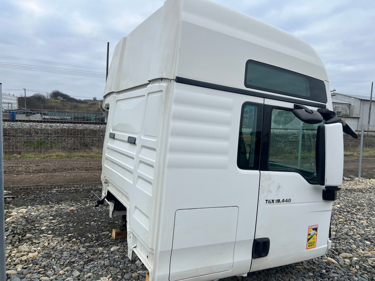 CABINA MAN TGX XXL - Cabină pentru Camion: Foto 4 CABINA MAN TGX XXL - Cabină pentru Camion: Foto 4