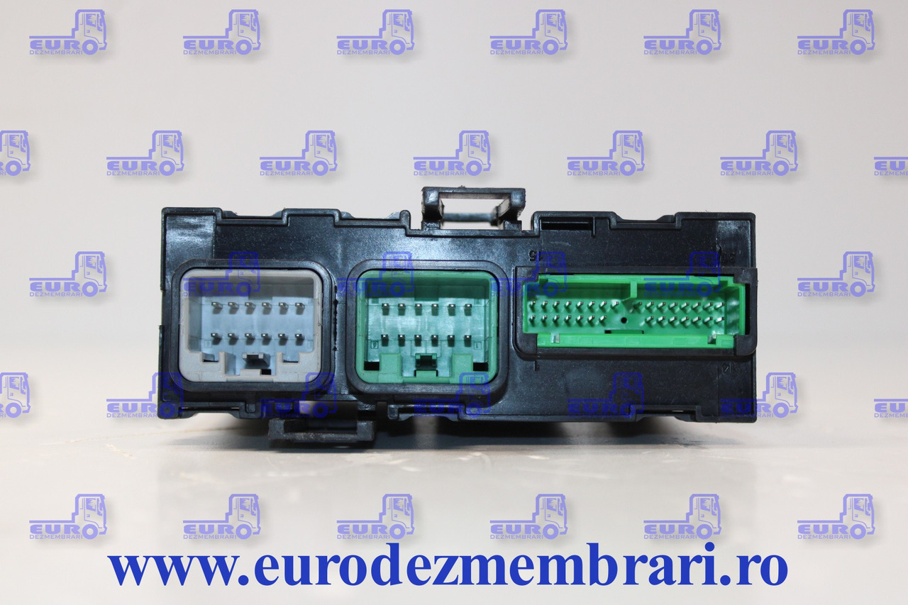 CALCULATOR CIOM HI RENAULT T 23623598 - Calculator de bord pentru Camion: Foto 2 CALCULATOR CIOM HI RENAULT T 23623598 - Calculator de bord pentru Camion: Foto 2