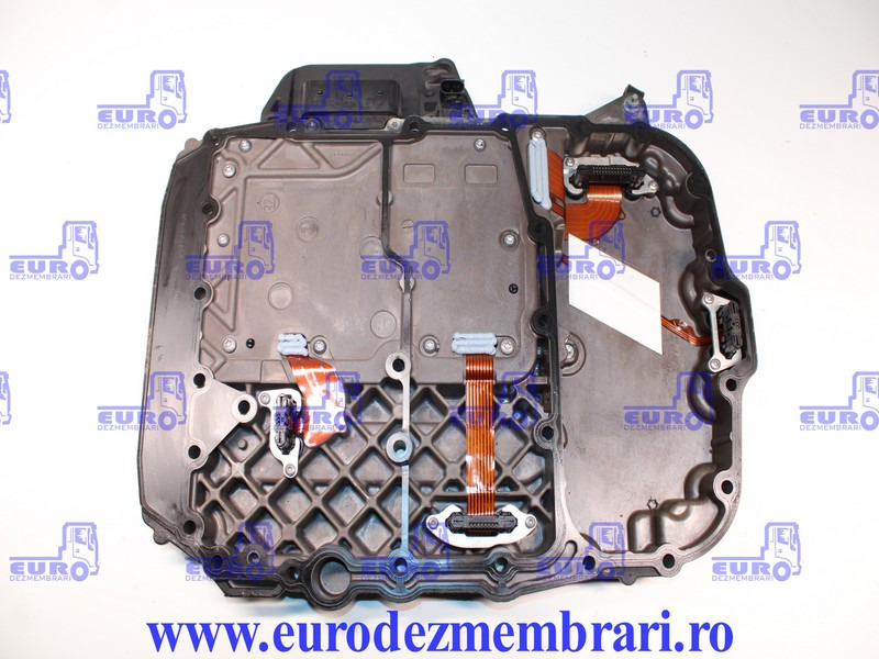 CALCULATOR SELECTOR VITEZE TRAXON MAN TGX TG3 6070023005, K023088 - Calculator de bord pentru Camion: Foto 1 CALCULATOR SELECTOR VITEZE TRAXON MAN TGX TG3 6070023005, K023088 - Calculator de bord pentru Camion: Foto 1