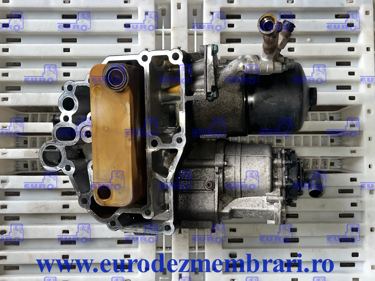 CARCASA FILTRU ULEI + TERMOFLOT + FILTRU CENTRIFUGAL MAN TGX D3876 51.05000.7176, 51.05601.7182, 51.01804.7052 - Filtru de ulei pentru Camion: Foto 1 CARCASA FILTRU ULEI + TERMOFLOT + FILTRU CENTRIFUGAL MAN TGX D3876 51.05000.7176, 51.05601.7182, 51.01804.7052 - Filtru de ulei pentru Camion: Foto 1