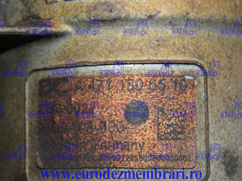 CARCASA POMPA APA + FILTRU ULEI MERCEDES ACTROS MP4 A4711806510 - Pompă de lichid de răcire pentru Camion: Foto 2 CARCASA POMPA APA + FILTRU ULEI MERCEDES ACTROS MP4 A4711806510 - Pompă de lichid de răcire pentru Camion: Foto 2