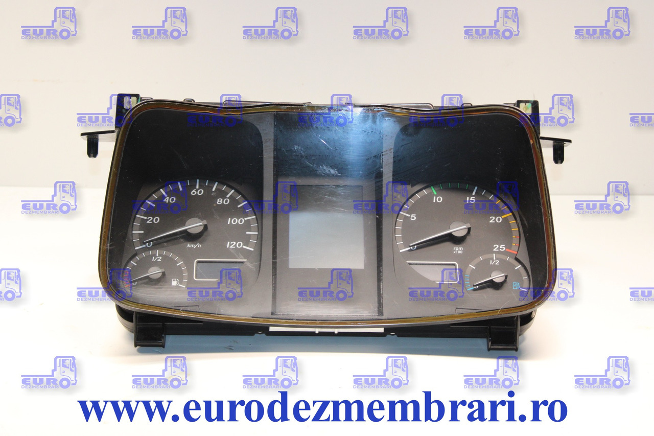 ELEMENT BORD CEAS BORD MERCEDES ACTROS MP4 A9614465221 - Cabină și interior pentru Camion: Foto 1 ELEMENT BORD CEAS BORD MERCEDES ACTROS MP4 A9614465221 - Cabină și interior pentru Camion: Foto 1