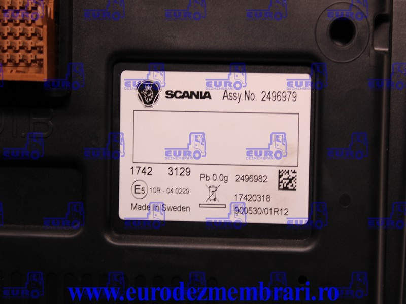 ELEMENT BORD CEAS BORD SCANIA NGS 2496979, 2717227, 2797636, 2797230, 2839602, 2868368, 2801313, 2870419 - Tablou de bord pentru Camion: Foto 3 ELEMENT BORD CEAS BORD SCANIA NGS 2496979, 2717227, 2797636, 2797230, 2839602, 2868368, 2801313, 2870419 - Tablou de bord pentru Camion: Foto 3