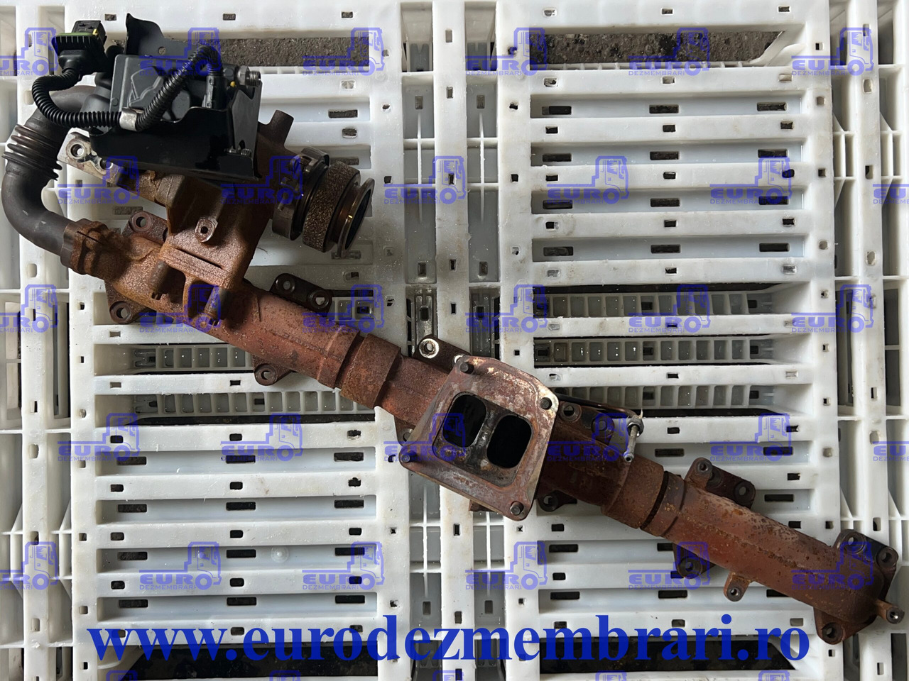 GALERIE EVACUARE + CLAPETA EVACUARE EGR MAN TGX D3876 51.08150.6158, 51.08102.0859, 51.08102.0860, 51.08102.0855, 51.08102.3376, 51.08151.0211 - Galerie evacuare pentru Camion: Foto 1 GALERIE EVACUARE + CLAPETA EVACUARE EGR MAN TGX D3876 51.08150.6158, 51.08102.0859, 51.08102.0860, 51.08102.0855, 51.08102.3376, 51.08151.0211 - Galerie evacuare pentru Camion: Foto 1