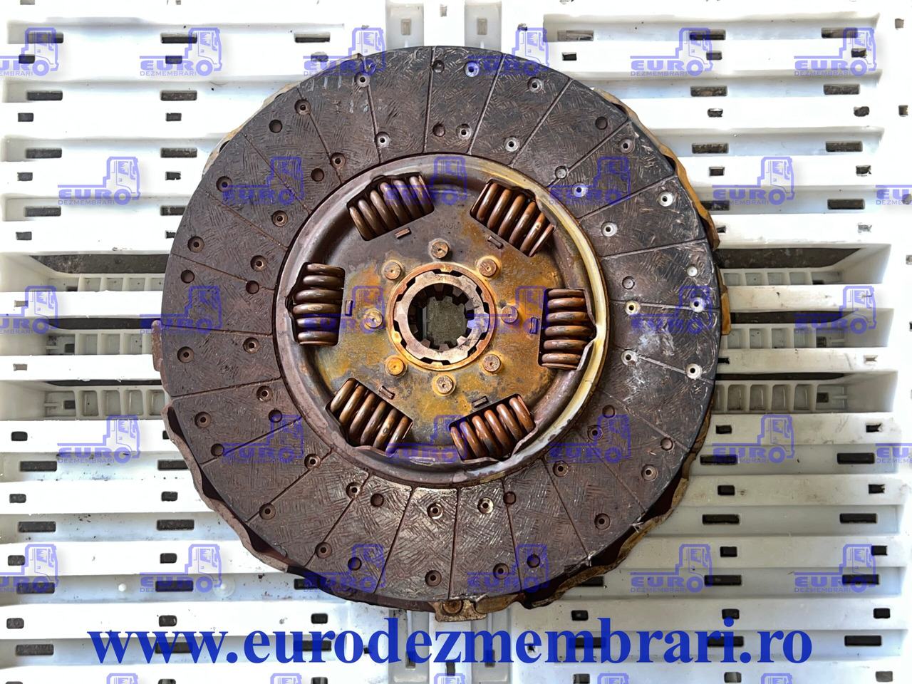 KIT AMBREIAJ MAN D3876 TRAXON 81.30305.0260, 81.30301.0745, 51.02301.6111 - Ambreiaj și piese pentru Camion: Foto 3 KIT AMBREIAJ MAN D3876 TRAXON 81.30305.0260, 81.30301.0745, 51.02301.6111 - Ambreiaj și piese pentru Camion: Foto 3