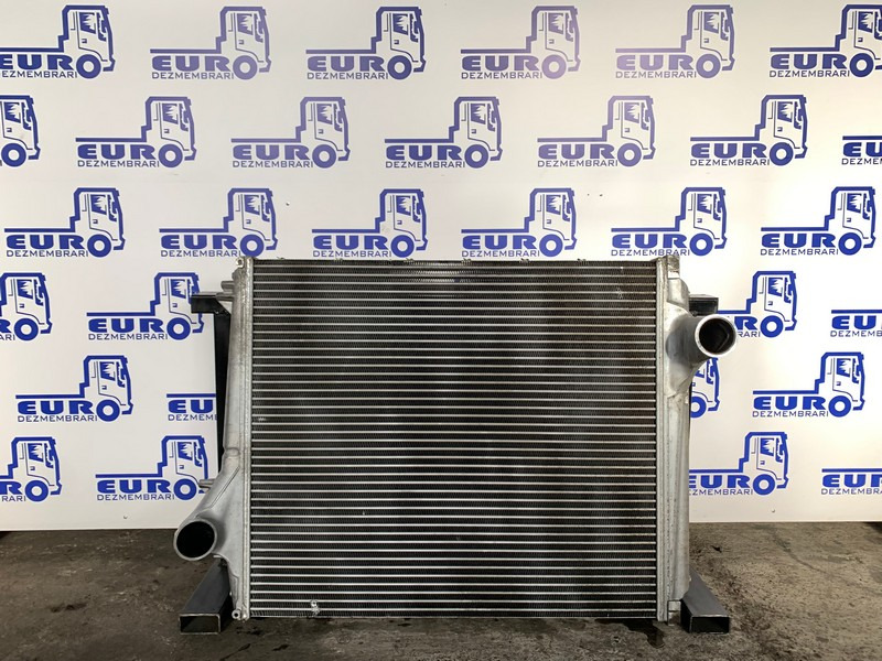 RADIATOR INTERCOOLER VOLVO FH 21631996 - Radiator pentru Camion: Foto 1 RADIATOR INTERCOOLER VOLVO FH 21631996 - Radiator pentru Camion: Foto 1