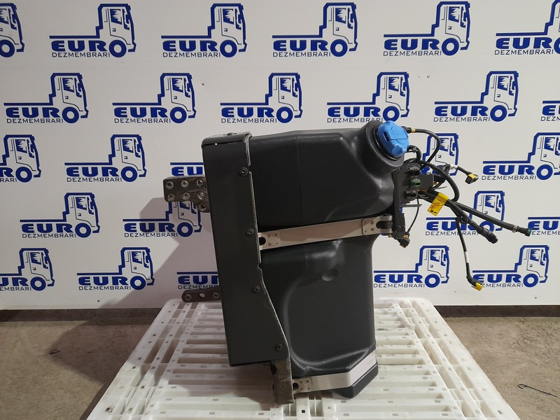 REZERVOR ADBLUE VOLVO FH4 22116321 - Rezervor pentru AdBlue pentru Camion: Foto 1 REZERVOR ADBLUE VOLVO FH4 22116321 - Rezervor pentru AdBlue pentru Camion: Foto 1