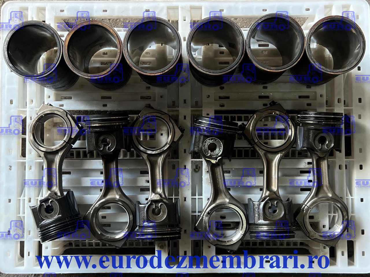 SET MOTOR PISTON+BIELA+CAMASA CURSOR 11 IVECO 504366069, 500086781, 500055241, 500055240, 5802037017 - Piston/ Inel/ Bucşă pentru Camion: Foto 1 SET MOTOR PISTON+BIELA+CAMASA CURSOR 11 IVECO 504366069, 500086781, 500055241, 500055240, 5802037017 - Piston/ Inel/ Bucşă pentru Camion: Foto 1
