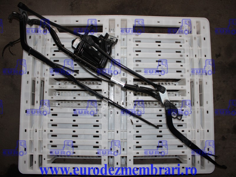 TIMONERIE + MOTORAS STERGATOARE PARBRIZ SCANIA SUPER 2561570, 2558026 - Ștergător pentru Camion: Foto 1 TIMONERIE + MOTORAS STERGATOARE PARBRIZ SCANIA SUPER 2561570, 2558026 - Ștergător pentru Camion: Foto 1