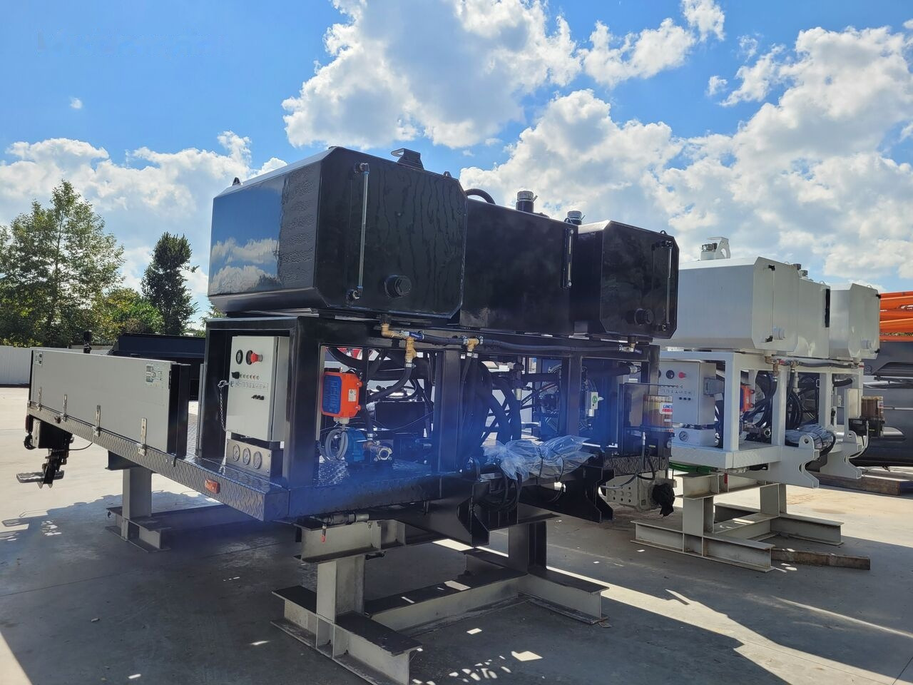 MERCEDES-BENZ New BMS BLP 14-09 on chassis - Autopompă de beton: Foto 4 MERCEDES-BENZ New BMS BLP 14-09 on chassis - Autopompă de beton: Foto 4