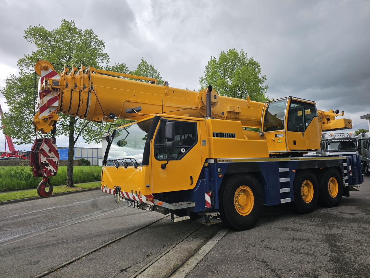Liebherr LTM 1055-3.1 (06 - 056 016) | 6 x 6 - Automacara: Foto 2 Liebherr LTM 1055-3.1 (06 - 056 016) | 6 x 6 - Automacara: Foto 2