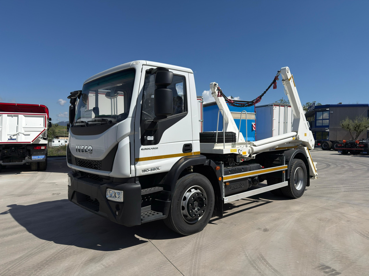 IVECO ML190E28L Eurocargo E6 (Track Equipment) - Camion container de gunoi: Foto 1 IVECO ML190E28L Eurocargo E6 (Track Equipment) - Camion container de gunoi: Foto 1