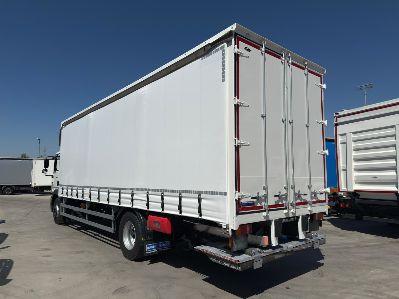 MAN 18.290 BL TGM E6 (Tauliner) - Camion cu prelată: Foto 3 MAN 18.290 BL TGM E6 (Tauliner) - Camion cu prelată: Foto 3