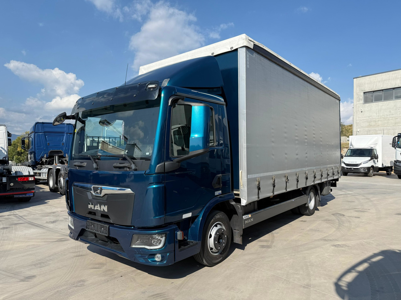 MAN 8.190 BL TGL E6 (Tauliner) - Camion cu prelată: Foto 1 MAN 8.190 BL TGL E6 (Tauliner) - Camion cu prelată: Foto 1