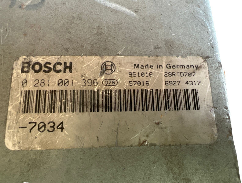 Bosch - Calculator de bord: Foto 3 Bosch - Calculator de bord: Foto 3