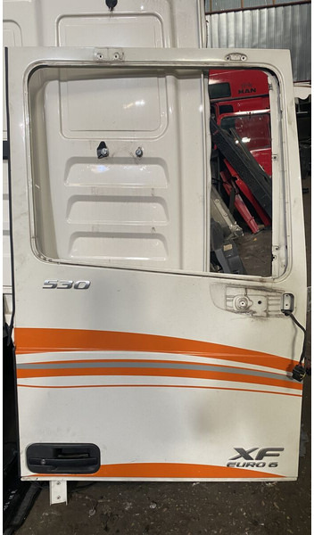 DAF XF - Uşă și piese: Foto 1 DAF XF - Uşă și piese: Foto 1