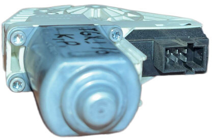 MAN - Macara spate: Foto 2 MAN - Macara spate: Foto 2