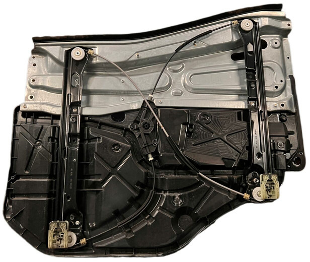 MAN - Macara spate: Foto 2 MAN - Macara spate: Foto 2