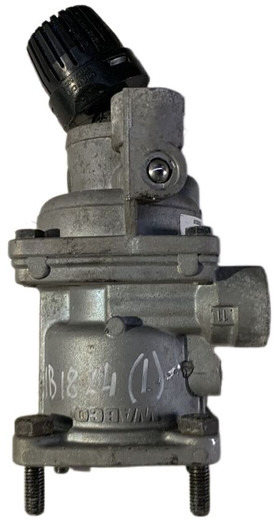 Mercedes-Benz 1824 - Supapă: Foto 1 Mercedes-Benz 1824 - Supapă: Foto 1